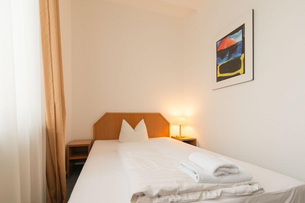 Goethe Hotel Messe By Trip Inn Φραγκφούρτη Εξωτερικό φωτογραφία