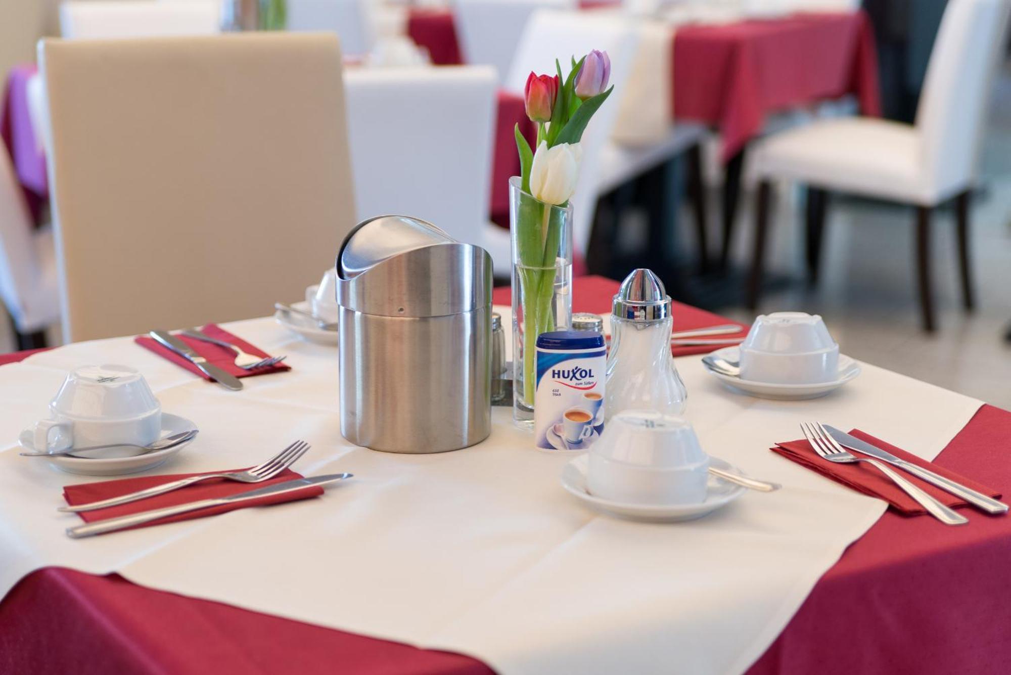 Goethe Hotel Messe By Trip Inn Φραγκφούρτη Εξωτερικό φωτογραφία