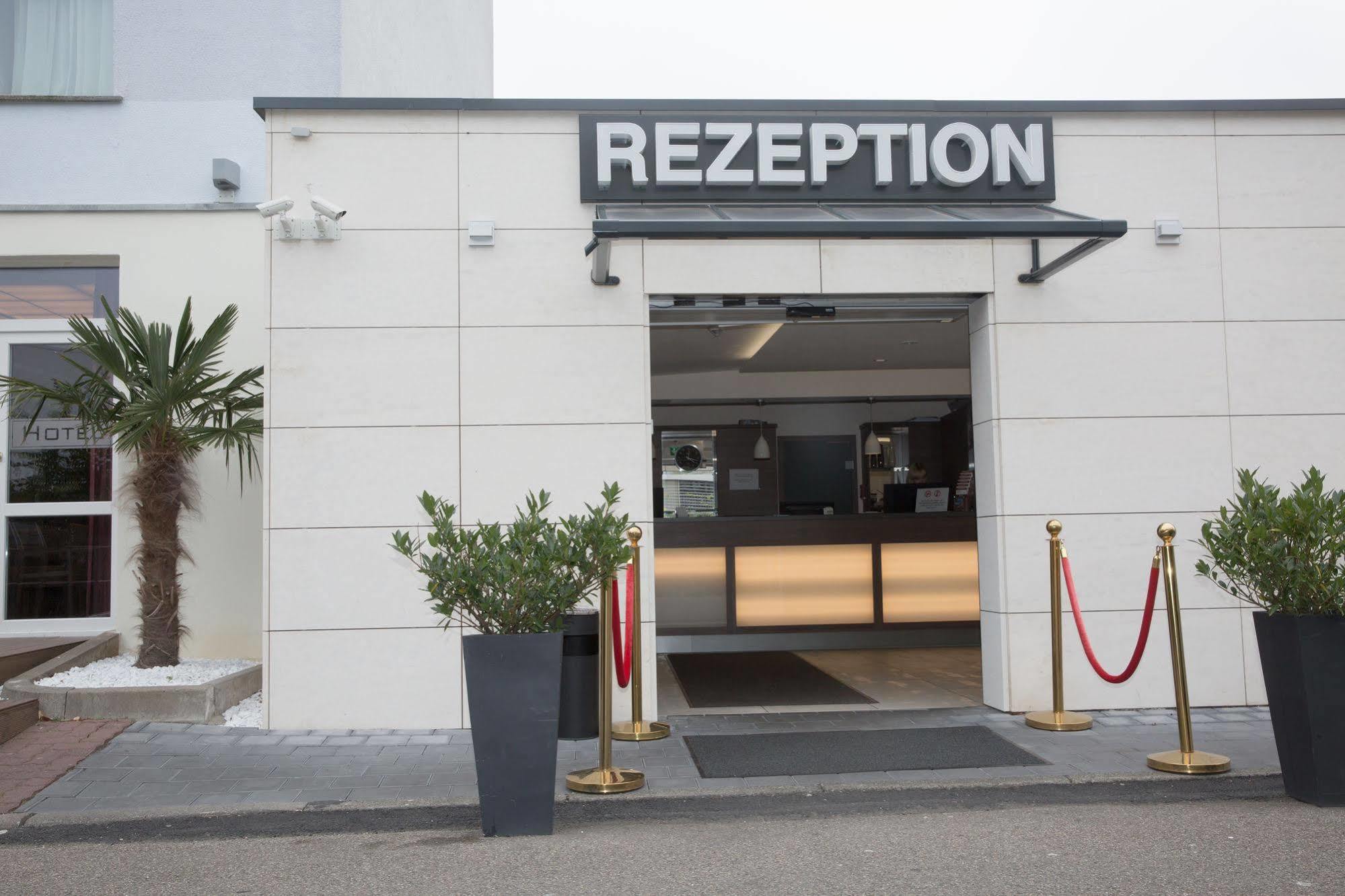 Goethe Hotel Messe By Trip Inn Φραγκφούρτη Εξωτερικό φωτογραφία